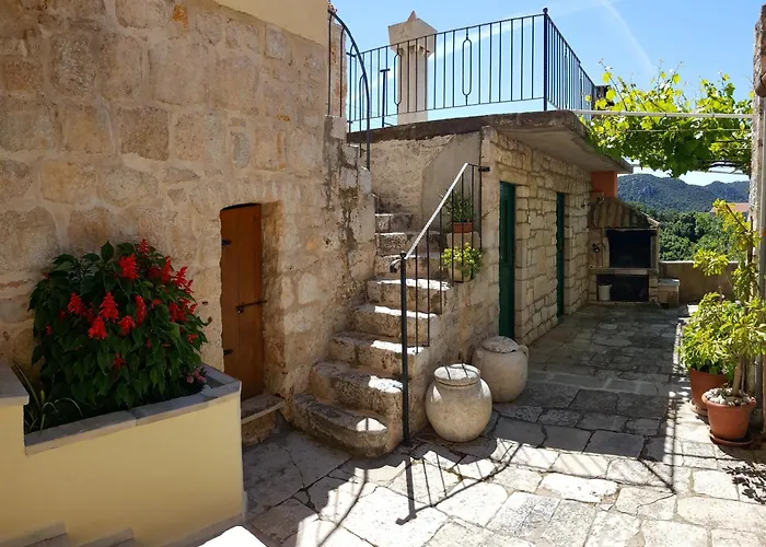 Tre Sorelle Апартаменты *